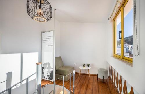Odeceixe Apartment | Apartamento Amarelo