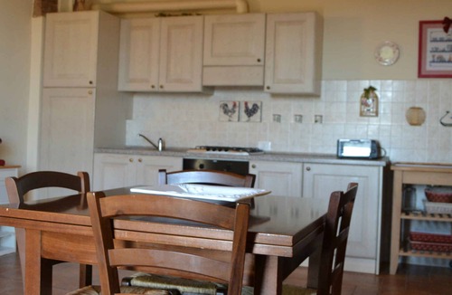 Casalappi Condo | Apartement with air conditioning and outdoor pool