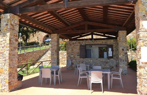 Casalappi Condo | Apartement with air conditioning and outdoor pool