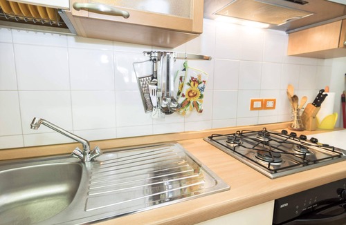 Montecolognola Apartment | APARTMENT GRANAIO - Farmhouse Borgo Spagnoli