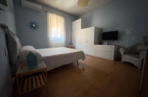 Luni Apartment | Apartment 3 km from the sea