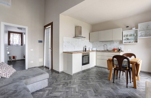 Fosdinovo Apartment | Apartment 'A Fosdinovo' with Mountain View, Wi-Fi and Air Conditioning