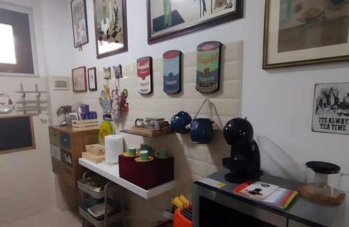 Sutri Apartment | Apartment 'Alice in Wonderland Sutri' with Shared Terrace, Wi-Fi and Air Conditioning