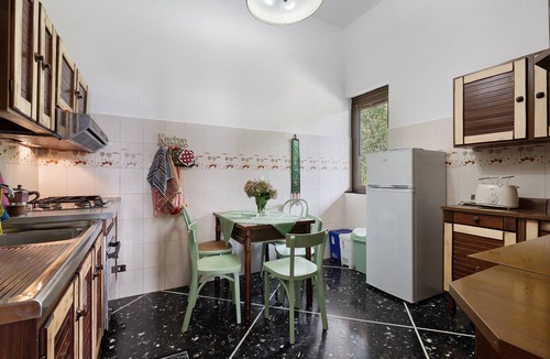 Borzonasca Apartment | Apartment 'Alta Via Ligure - La Squazza' with Mountain View, Private Terrace and Wi-Fi