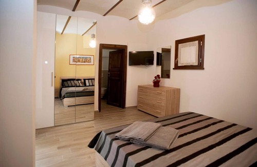 Bovara Apartment | Apartment Anna - holiday house on the sunset