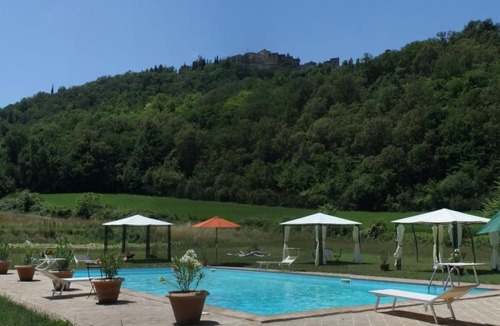 Montone Apartment | Apartment Ariete by Interhome