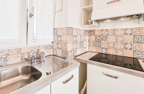 Rio nell'Elba Apartment | Apartment 'Bilo Terrazza Rio Elba' with Mountain View, Balcony and Air Conditioning