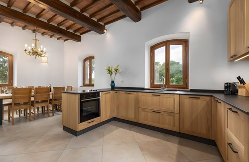 Colle di Val d'Elsa Apartment | Apartment Cristallo in Villa Arnolfo in the Tuscan Hills