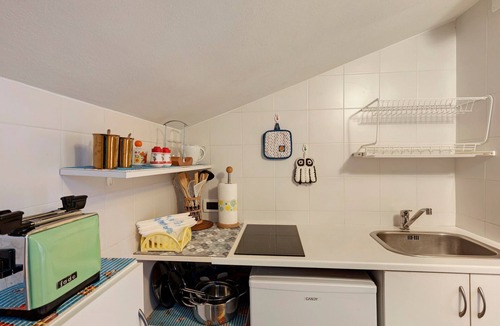Cervo Apartment | Apartment 'Casa Athena' with Wi-Fi