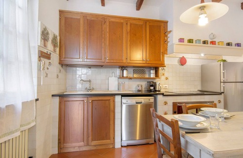 Sestri Levante Apartment | Apartment 'Casa Le Rocchette' with Sea View, Private Terrace and Wi-Fi