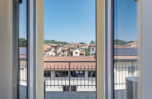 Arona Apartment | Apartment 'Comodo, Pratico E Tranquillo' with Mountain View, Wi-Fi and Air Conditioning