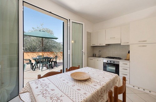 Stellanello Apartment | Apartment 'Ferla La Taggiasca' with Mountain View & Terrace