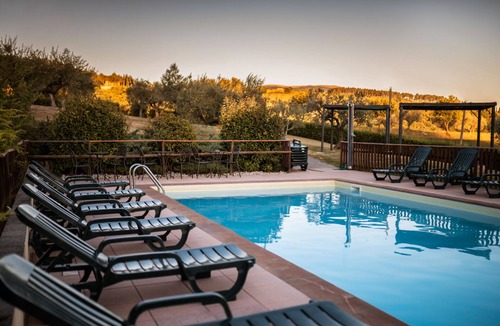 Assisi Apartment | Apartment for 5 guests in open countryside with swimming pool - Beech