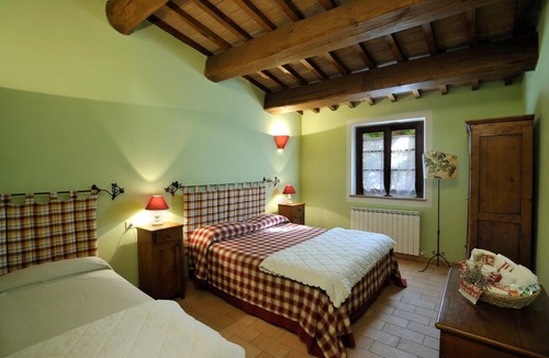 Montelaguardia Other | Apartment GRAPE (Agriturismo Il Corniolo)