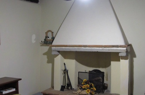 Capolona Apartment | Apartment in an ancient village in the heart of Tuscany