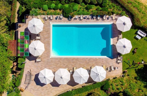 Gaville House | Apartment in Tuscany with Pool & Garden