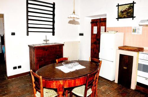 Modigliana House | Apartment in Modigliana with swimming pool