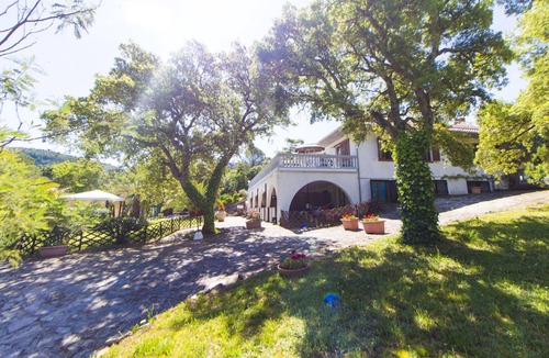 Campiglia Marittima Apartment | Apartment in Residence by the sea set in an amazing Park