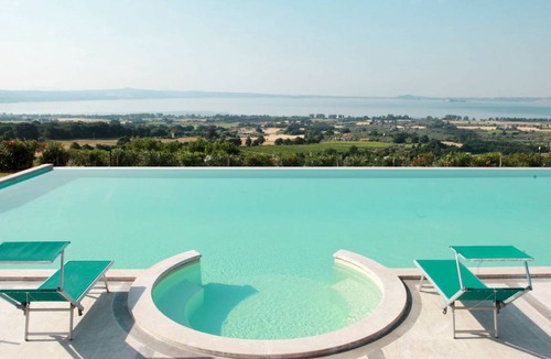 San Lorenzo Nuovo Apartment | Apartment ∙ 2 bedrooms ∙ 4 guests