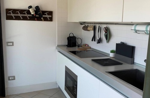 San Lorenzo al Mare Apartment | Apartment 'Luxury' with Sea View, Wi-Fi and Air Conditioning