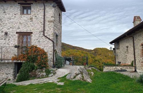 Colle Rinaldo Apartment | Apartment La Casa della Rocca für einen erholsamen Aufenthalt by Interhome