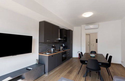 Alassio Apartment | Apartment 'La Pergola Blu' with Sea View, Wi-Fi and Air Conditioning