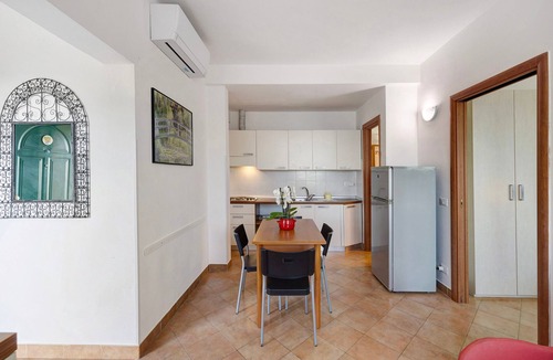 Finale Ligure Apartment | Apartment 'La Realidad 4' with Shared Pool, Wi-Fi and Air Conditioning