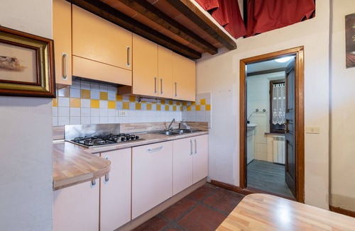 Ferretto House | Apartment "La Vecchia Fornace La Terrazza" with Shared Pool & Wi-Fi