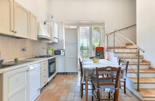 Bagnaia Apartment | Apartment 'Laura' with Sea View, Private Terrace and Air Conditioning