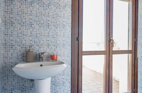 Pablo Apartment | Apartment located on the second floor of a building without a lift.It accommodates 4 people with a double bedroom and a sofa bed in the living room, in 43 square meters of space.We are located in a residential area, close to the Ospedale Maggiore and Fie