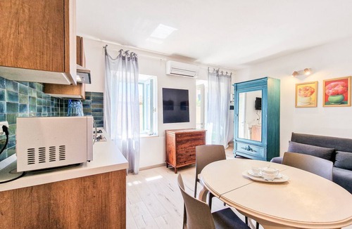 Rio Marina Apartment | Apartment 'Loft Francesca Old City Center' with Air Conditioning