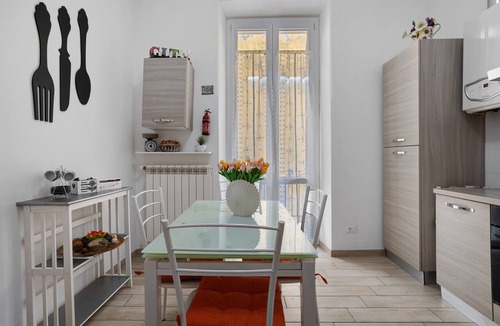 La Spezia Historic Centre Apartment | Apartment 'Ludy' with Balcony, Wi-Fi and Air Conditioning