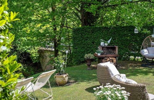 Bee Apartment | Apartment 'Ma Sofie' with Shared Garden and Wi-Fi