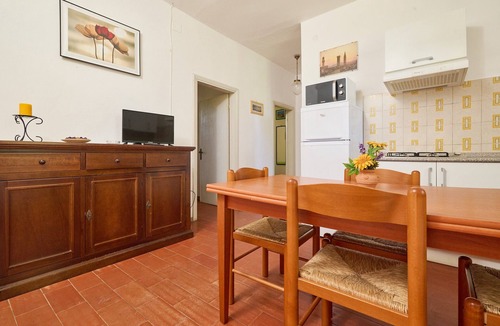 Piombino Apartment | Apartment 'Mare Etrusco 2' with Shared Garden and Wi-Fi