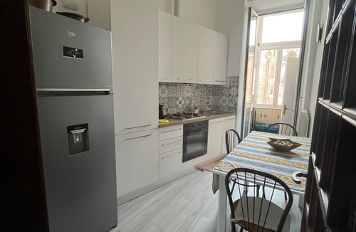 Savona Apartment | Apartment 'Mary' with Balcony, Wi-Fi and Air Conditioning