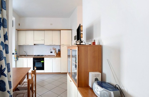 Alassio Apartment | Apartment 'Mirafiori' with Air Conditioning