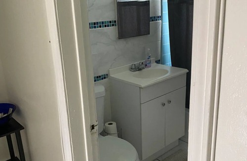 Hawthorne Apartment | Apartment near LAX airport #C