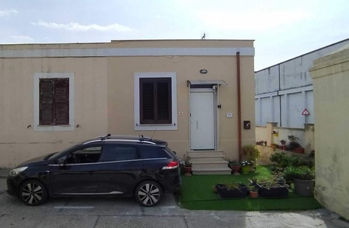 Civitavecchia Apartment | Apartment near the port, private parking space, self check-in