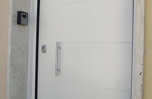 Civitavecchia Apartment | Apartment near the port, private parking space, self check-in