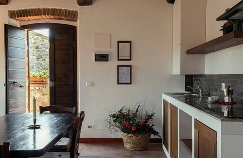Massa Marittima Apartment | Apartment on agritourism estate in Maremma