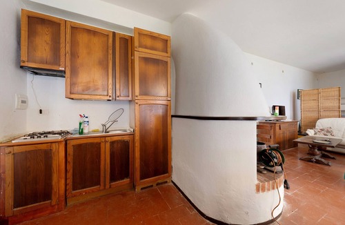 Moneglia Apartment | Apartment 'Paola' with Sea View, Private Garden and Air Conditioning