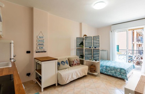 Riva Ligure Apartment | Apartment Piccolo Tesoro by Interhome