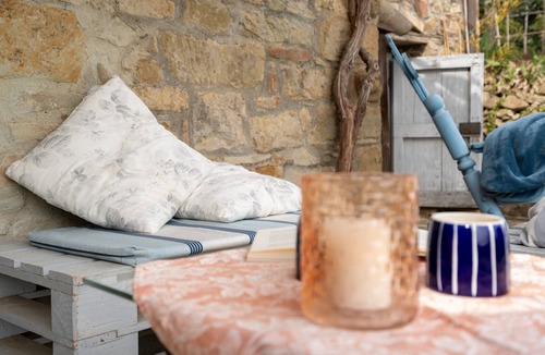 Santa Reparata Apartment | Apartment Room with a View in Anghiari