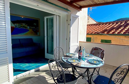 Scaglieri Apartment | Apartment Terrazza Elba Island with sea view