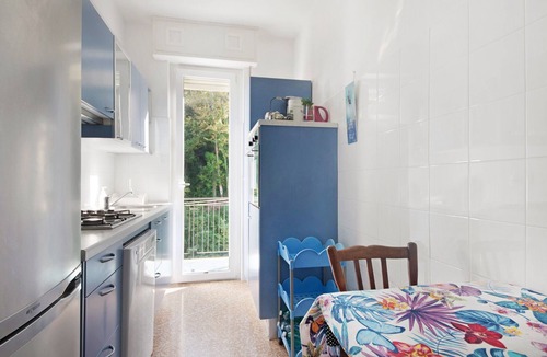 Zoagli Apartment | Apartment 'Terrazza Oriana' with Sea View and Wi-Fi