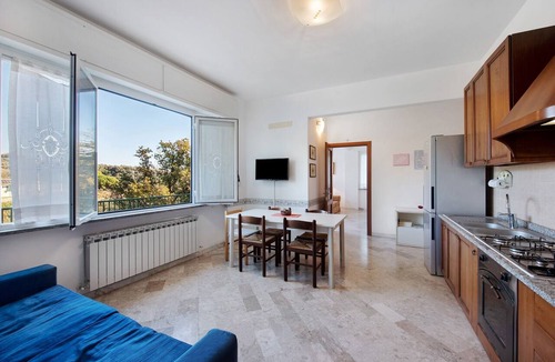 Celle Ligure Apartment | Apartment 'Tramontana' with Balcony