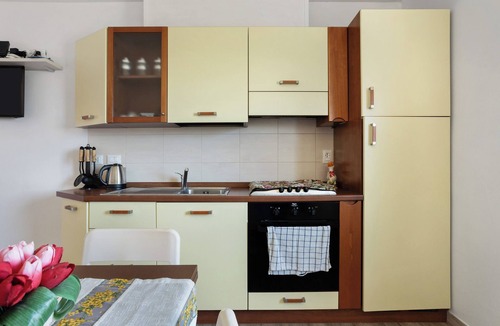 Corvara Apartment | Apartment 'Tulipani' with Mountain View, Balcony and Wi-Fi