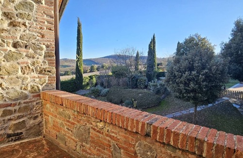 Torrita di Siena Apartment | Apartment 'Villa Tiberini 3' with View, Shared Pool and Wi-Fi