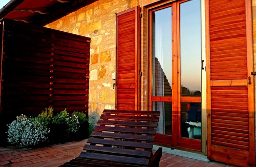 Montegabbione Apartment | Apartment with fantastic view on the ground of organic farm, infinity pool