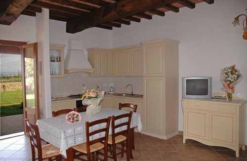 Scarlino Apartment | Apartments with pool and garden a short distance from the beach.